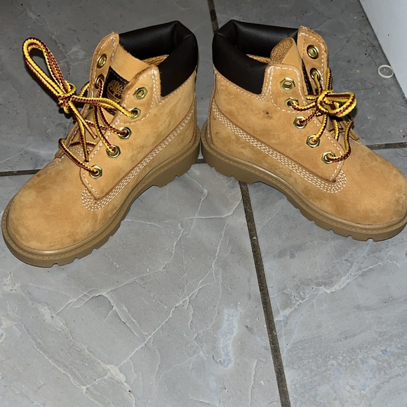 Very gently used Toddler Timberlands - Picture 6 of 6